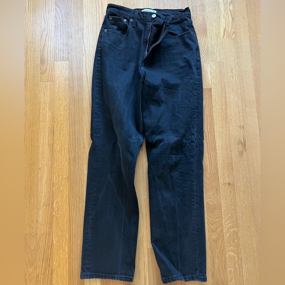 Abercrombie barely worn straight left jeans